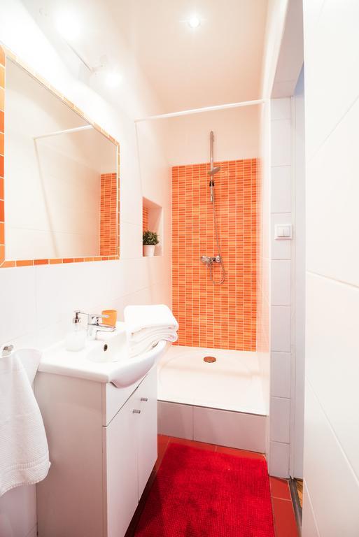 Anker Apartment at Deák Sq. Boedapest Buitenkant foto